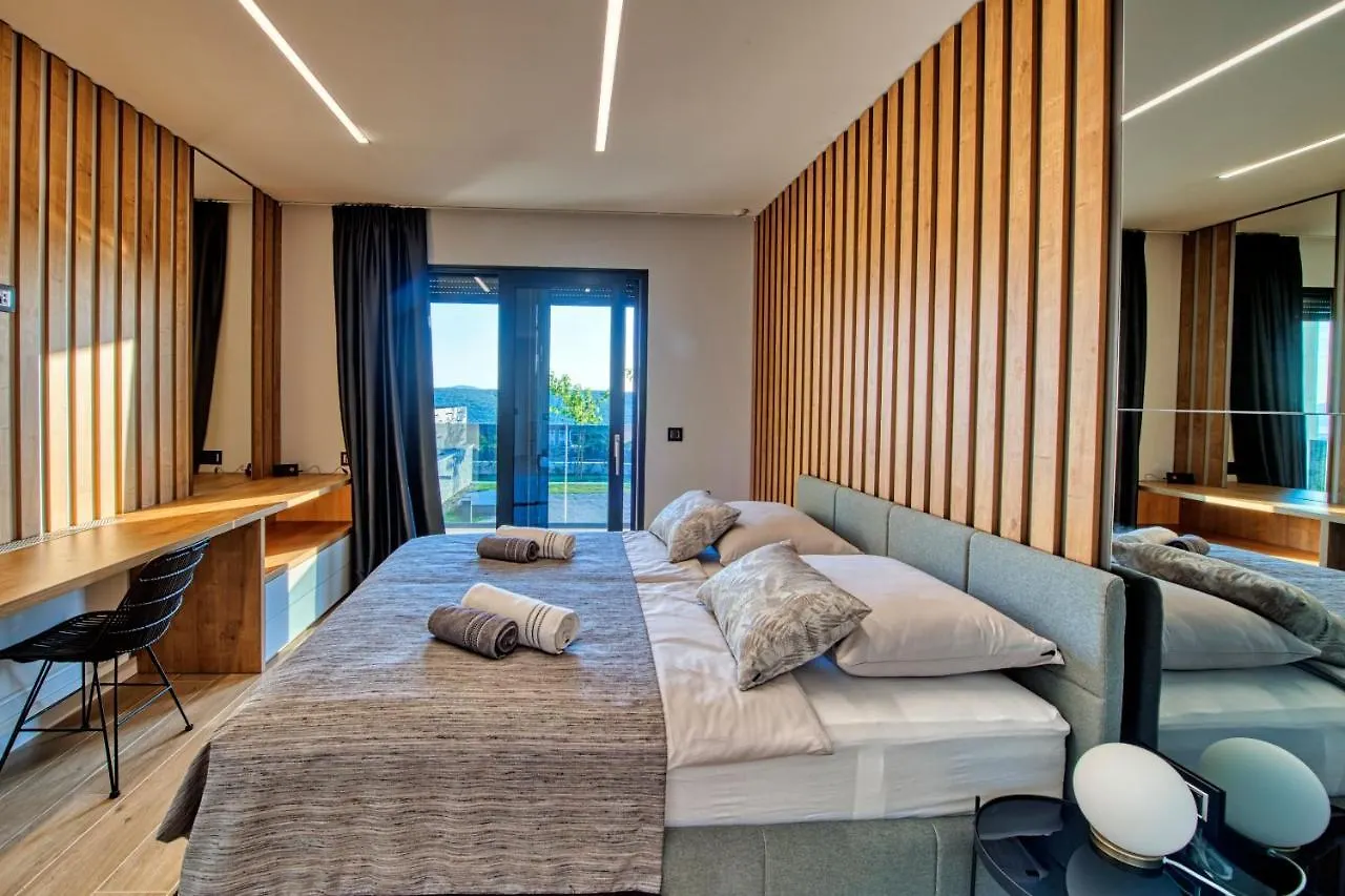 Villa Maluja Debeljak 0*,  Croatia